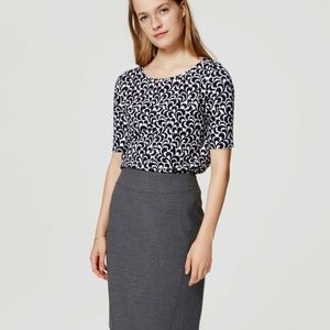 LOFT 4 Curvy Seamed Scuba Pencil Skirt Gray
